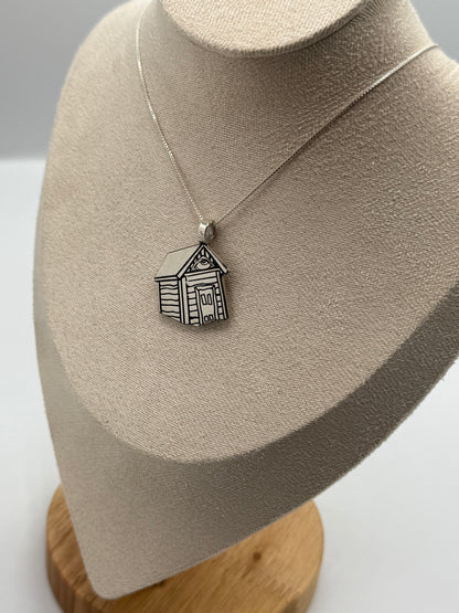 Turmoil Shed pendant